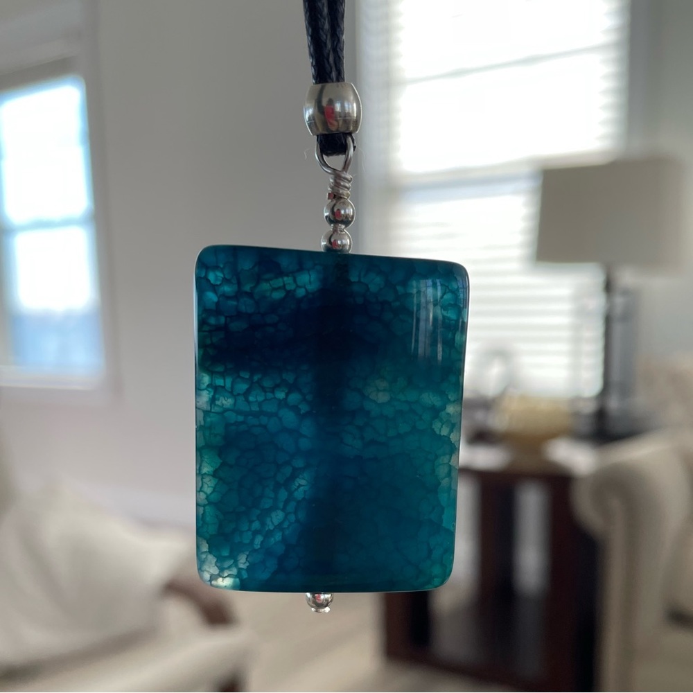 Handmade Pretty Teal Blue Agate Pendant Necklace on 18โ Cord